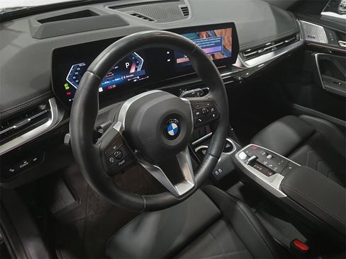 Certified 2025 BMW X1 xDrive28i w/ Technology Package image 13