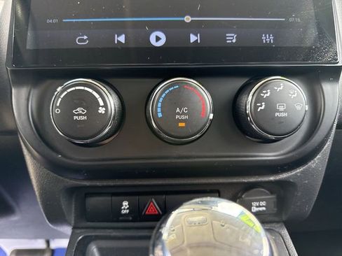 Used 2017 Jeep Patriot Sport w/ Power Value Group FWD image 24