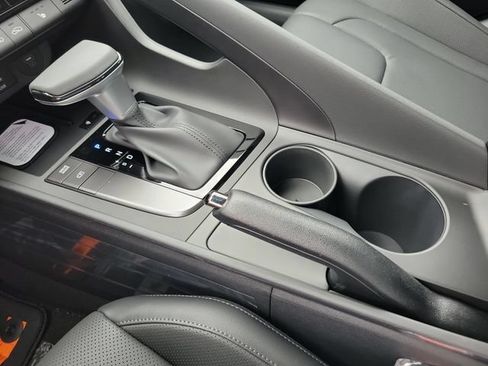 New 2026 Hyundai Elantra SEL Sport FWD image 14