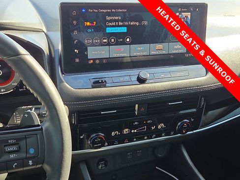 Used 2024 Nissan Rogue SL w/ SL Premium Package image 16