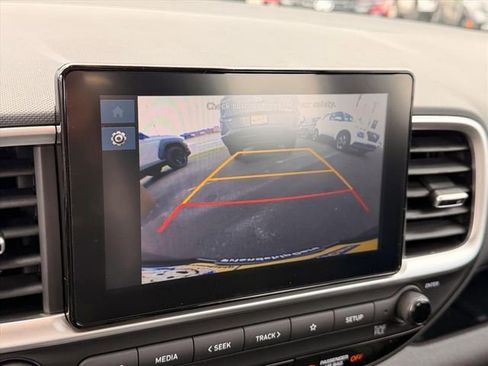 New 2026 Hyundai Venue SEL FWD image 30