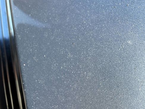 Used 2006 Chrysler Town & Country Touring image 30