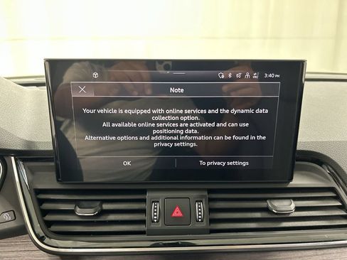Certified 2025 Audi Q5 2.0T Premium Plus w/ Premium Plus Package AWD/4WD image 14