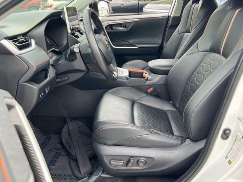 Used 2024 Toyota RAV4 Adventure AWD/4WD image 12