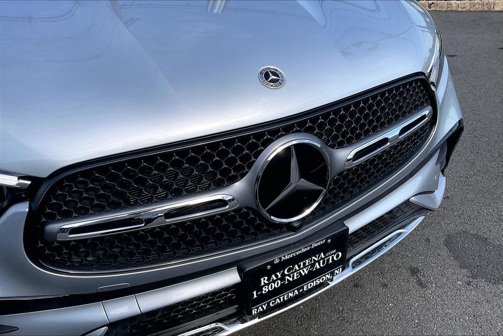 Certified 2025 Mercedes-Benz GLC 350e 4MATIC image 23
