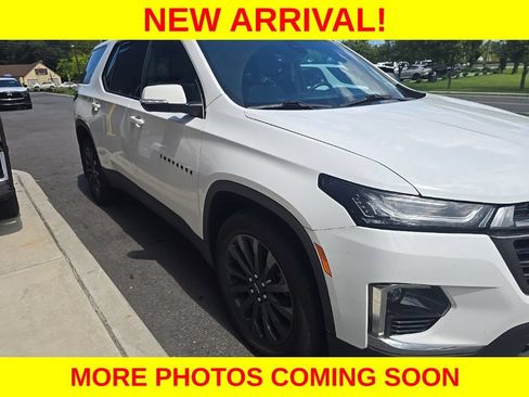 Used 2023 Chevrolet Traverse RS AWD/4WD image 4