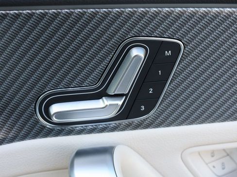 Used 2025 Mercedes-Benz CLA 250 image 20