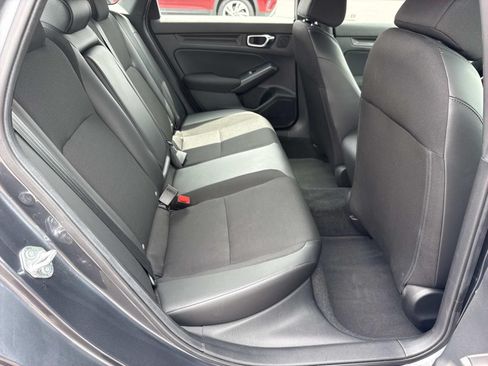Used 2025 Honda Civic Sport image 26