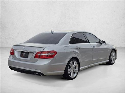 Used 2012 Mercedes-Benz E 350 4MATIC Sedan image 5
