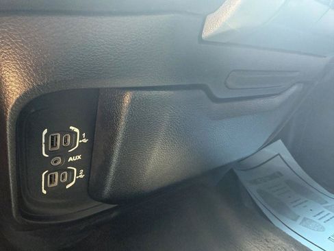 Used 2022 RAM 2500 Big Horn w/ Cold Weather Group AWD/4WD image 14