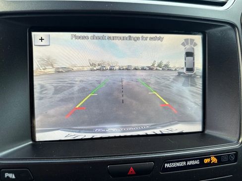 Used 2018 Ford Explorer XLT w/ Equipment Group 202A image 13