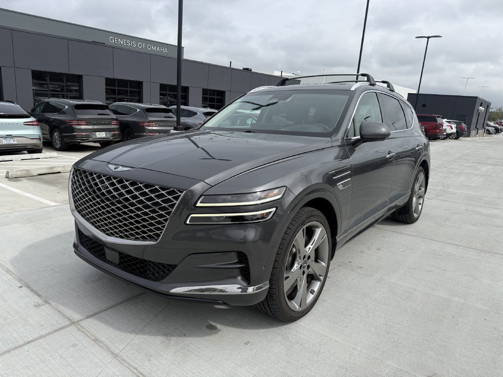 Used 2022 Genesis GV80 2.5T w/ Prestige Package 04 AWD/4WD image 1