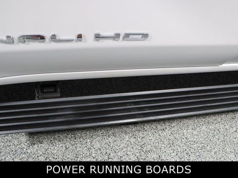 Used 2024 GMC Sierra 2500 Denali w/ Denali Reserve Package image 12