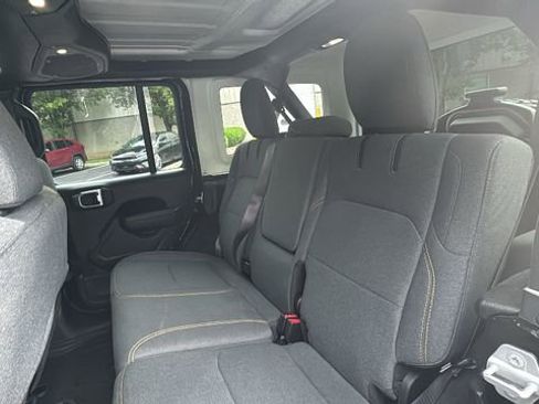 Used 2025 Jeep Wrangler Unlimited Sport S 4xe AWD/4WD image 30
