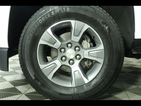 Used 2018 Chevrolet Colorado Z71 image 10