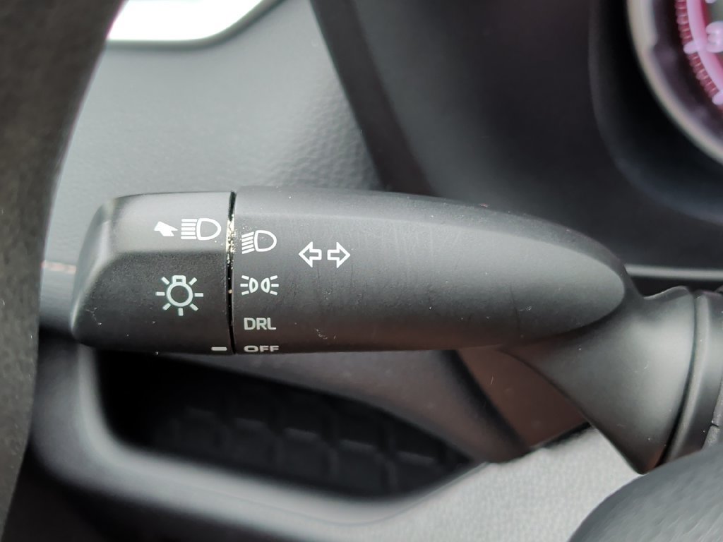 Used 2025 Toyota RAV4 LE AWD/4WD image 45