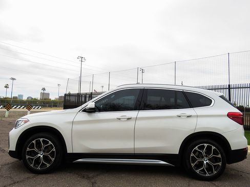 Used 2020 BMW X1 sDrive28i w/ Convenience Package image 3