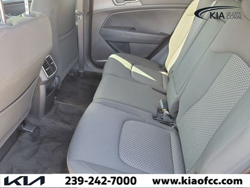 Certified 2025 Kia Sportage LX FWD image 11