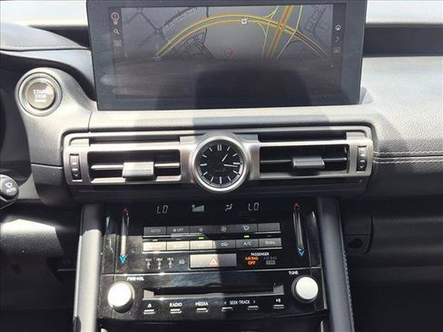 Used 2022 Lexus IS 350 F Sport RWD image 14