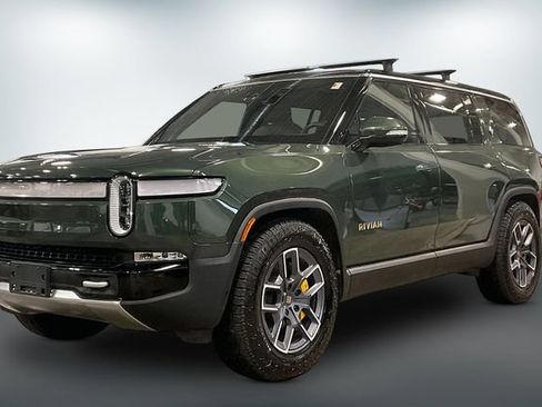 Used 2023 Rivian R1S Adventure AWD/4WD image 2