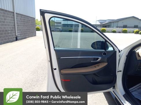 Used 2021 Hyundai Sonata Limited FWD image 10