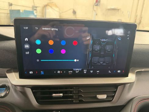 Used 2025 Ford Explorer ST image 38