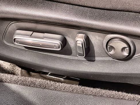 Certified 2024 Honda Accord EX image 31