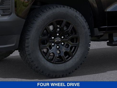 New 2026 Chevrolet Colorado W/T image 10