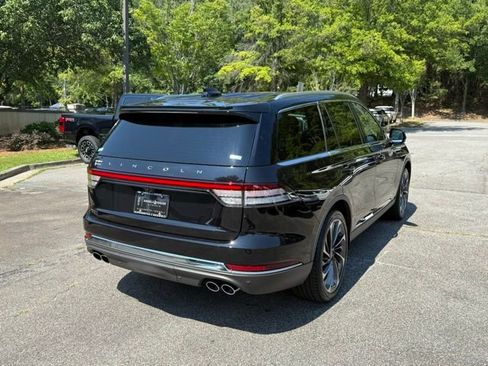 New 2025 Lincoln Aviator Reserve w/ Equipment Group 201A image 17