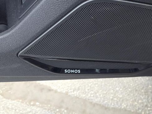 Used 2024 Audi Q3 2.0T Premium Plus image 16