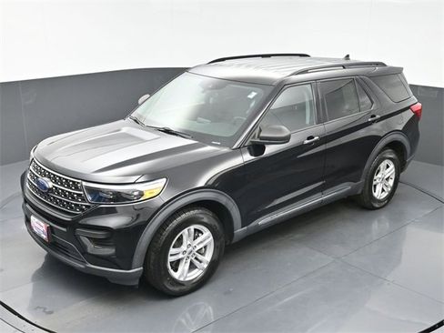 Used 2020 Ford Explorer XLT w/ Comfort Package image 29