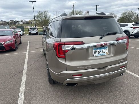 Used 2022 GMC Acadia Denali w/ Denali Ultimate Package image 2