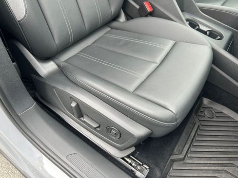 Used 2023 Audi Q4 e-tron Prestige w/ Black Optic Package AWD/4WD image 33