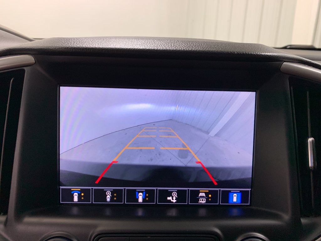 Used 2022 GMC Terrain AT4 w/ Infotainment Package II AWD/4WD image 11