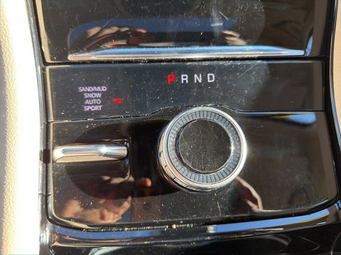 Certified 2022 Jeep Grand Cherokee Limited image 16