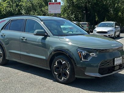 Certified 2023 Kia Niro Wind w/ Wind Preserve Package