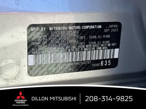 Used 2024 Mitsubishi Outlander SEL AWD/4WD image 30