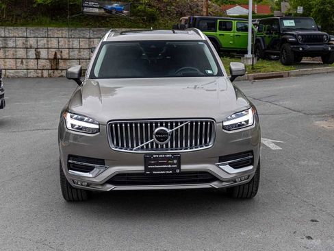 Used 2021 Volvo XC90 T6 Inscription AWD/4WD image 2