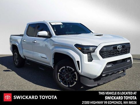 Certified 2025 Toyota Tacoma TRD Sport w/ TRD Sport Premium Package image 1