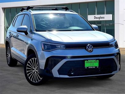 Certified 2025 Volkswagen Taos SE