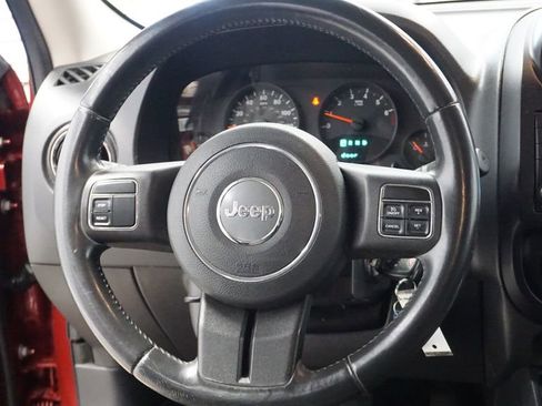 Used 2012 Jeep Patriot Latitude image 22