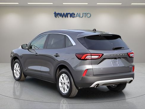 Used 2023 Ford Escape Active AWD/4WD image 3