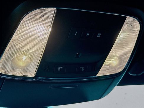 Used 2023 Dodge Charger SRT Hellcat image 11