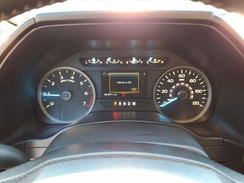 Certified 2019 Ford F150 XLT w/ Equipment Group 302A Luxury image 20