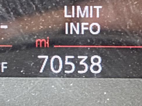 Used 2019 MINI Cooper S w/ Signature Upholstery Package FWD image 3