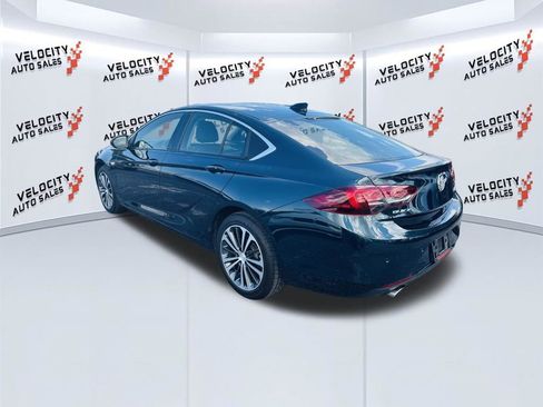 Used 2018 Buick Regal Preferred w/ Driver Confidence Package #1 AWD/4WD image 5