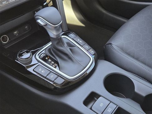 New 2026 Kia Seltos SX image 15