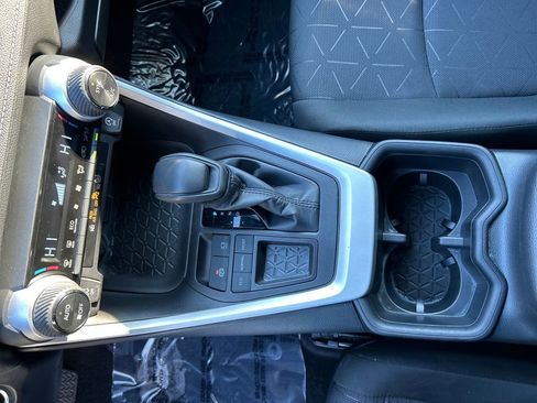 Used 2024 Toyota RAV4 XLE image 16