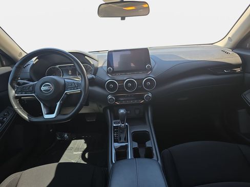 Used 2023 Nissan Sentra SV w/ All-Weather Package FWD image 9