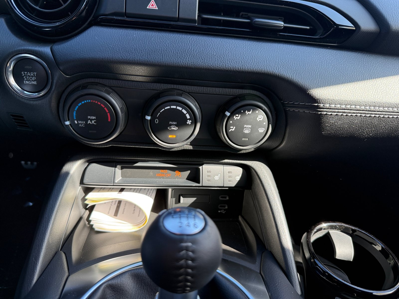 New 2026 MAZDA MX-5 Miata Club w/ Interior Package RWD image 13